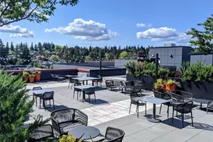 1085 103rd Ave NE, Bellevue, WA 98004 - Photo 13