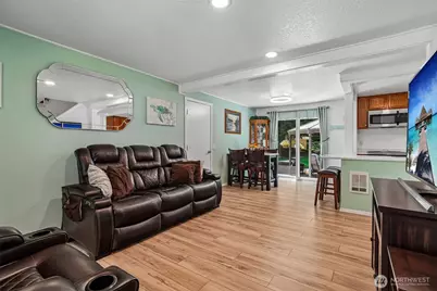6118 180th Place NW, Stanwood, WA 98292 - Photo 5