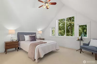 2057 E Beaver Lake Drive SE, Sammamish, WA 98075 - Photo 19