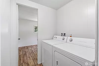 8021 Old Pacific Highway N #11, Castle Rock, WA 98611 - Photo 19