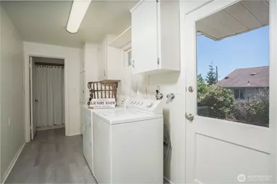 1517 S Lawrence Street, Tacoma, WA 98405 - Photo 17