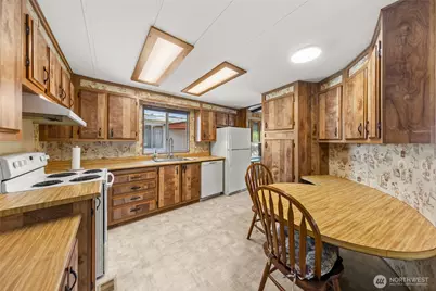 18501 52nd Avenue W #22, Lynnwood, WA 98037 - Photo 9