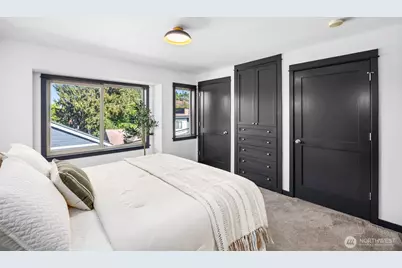 316 W Barrett Street #B, Seattle, WA 98119 - Photo 11