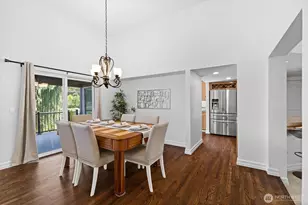 16306 Valhalla Dr, Bothell, WA 98011 - Photo 11