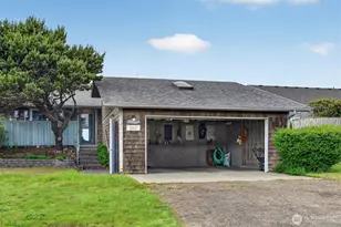 31617 G St, Ocean Park, WA 98640 - Photo 5