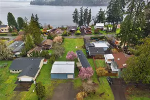 9823 Whitecap Dr NW, Olympia, WA 98502 - Photo 5