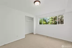5044 Sand Point Way NE, Seattle, WA 98105 - Photo 11