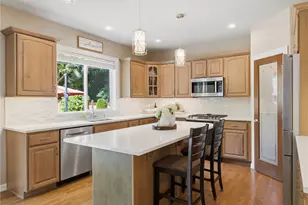 2320 248th Ave SE, Sammamish, WA 98075 - Photo 3