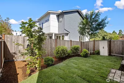 8025 177th Place NE #C101, Kenmore, WA 98028 - Photo 31