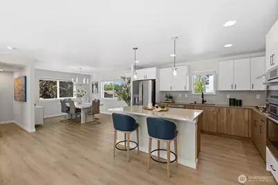8025 177th Place NE #C101, Kenmore, WA 98028 - Photo 11