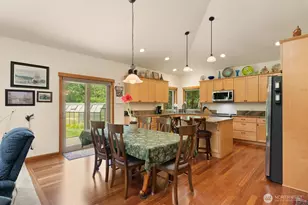 763 Arrowhead Rd, Camano Island, WA 98282 - Photo 11