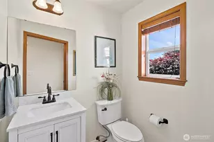 17709 24th Ave Ct E, Tacoma, WA 98445 - Photo 19
