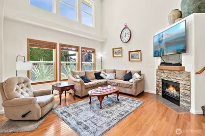 17709 24th Avenue Ct E, Tacoma, WA 98445 - Photo 5