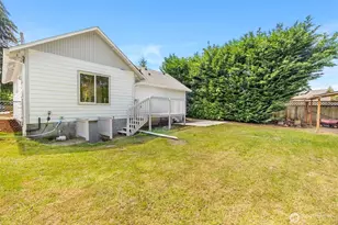 626 SW 142nd St, Burien, WA 98166 - Photo 11
