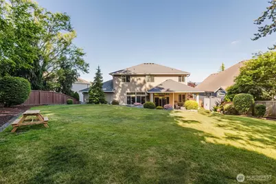 2910 219th Avenue E, Lake Tapps, WA 98391 - Photo 3