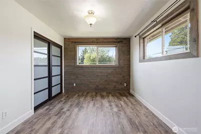 102 Sherwood Lane, Castle Rock, WA 98611 - Photo 1