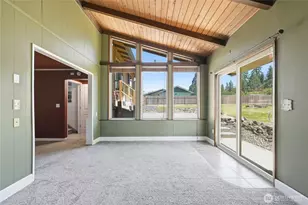 102 Sherwood Ln, Castle Rock, WA 98611 - Photo 27