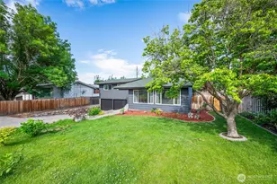 1127 S Miller St, Wenatchee, WA 98801 - Photo 1