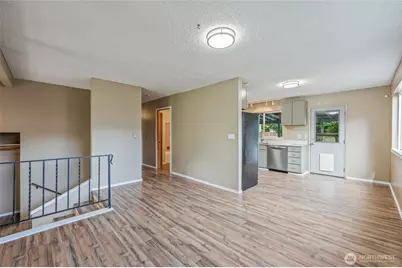 1127 S Miller Street, Wenatchee, WA 98801 - Photo 5