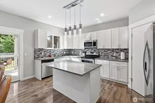 12102 10th Dr SE, Everett, WA 98208 - Photo 11