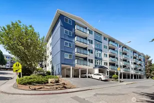 3711 26th Pl W, Seattle, WA 98199 - Photo 1