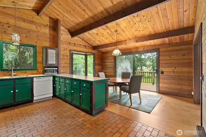 4642 Oyster Bay Road NW, Olympia, WA 98502 - Photo 9