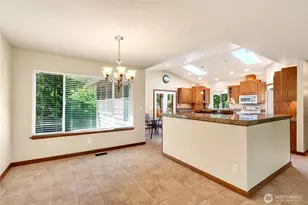 17924 2nd St E, Lake Tapps, WA 98391 - Photo 9