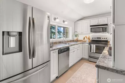 4448 S Shore Drive, Anacortes, WA 98221 - Photo 17