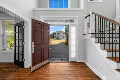 5610 Orca Drive NE, Tacoma, WA 98422 - Photo 3