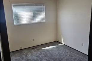 621 State St, Sedro Woolley, WA 98284 - Photo 13