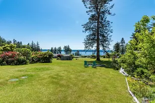 3568 S Camano Dr, Camano Island, WA 98282 - Photo 3