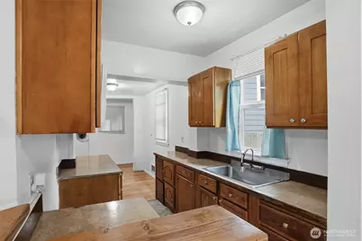 3706 W Arsenal, Bremerton, WA 98312 - Photo 13
