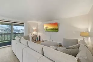 210 N 15th St, Mount Vernon, WA 98273 - Photo 3