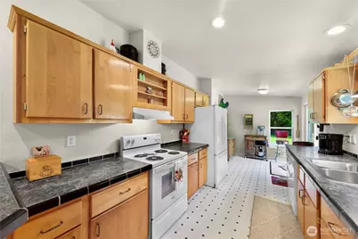 5554 Potter Road, Deming, WA 98244 - Photo 21