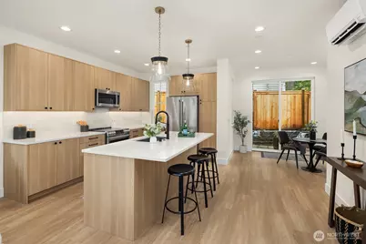 11812 NE 103rd Place, Kirkland, WA 98033 - Photo 7