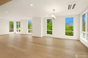 102 NE 44th St, Seattle, WA 98105 - Photo 7
