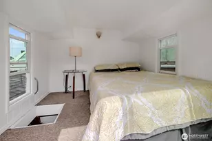 2143 N Northlake Way, Seattle, WA 98103 - Photo 13