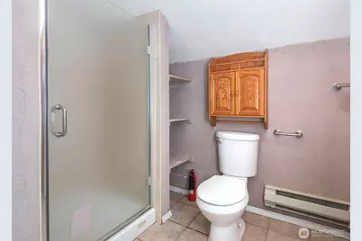 2214 N 60th Street, Seattle, WA 98103 - Photo 15
