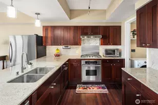 650 Bellevue Way NE, Bellevue, WA 98004 - Photo 15