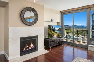 650 Bellevue Way NE, Bellevue, WA 98004 - Photo 3