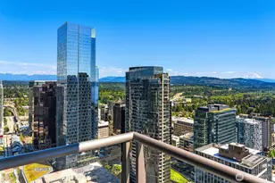 650 Bellevue Way NE, Bellevue, WA 98004 - Photo 9