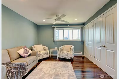 983 NE O'Leary Street, Oak Harbor, WA 98277 - Photo 11