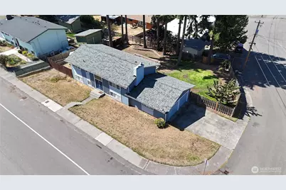 983 NE O'Leary Street, Oak Harbor, WA 98277 - Photo 37