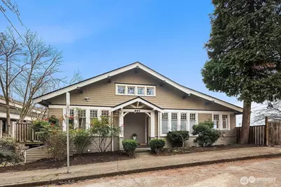267 E Newton Street, Seattle, WA 98102 - Photo 1