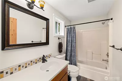 7510 110th Street E, Puyallup, WA 98373 - Photo 17