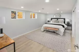 1312 NE 70th St, Seattle, WA 98115 - Photo 21