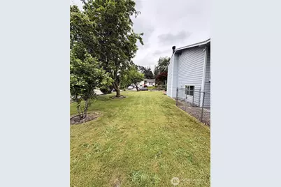 1615 154th Street E, Tacoma, WA 98445 - Photo 29