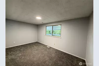 1615 154th Street E, Tacoma, WA 98445 - Photo 9