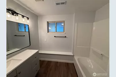 1615 154th Street E, Tacoma, WA 98445 - Photo 17