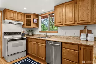 19114 SE 295th St, Kent, WA 98042 - Photo 17